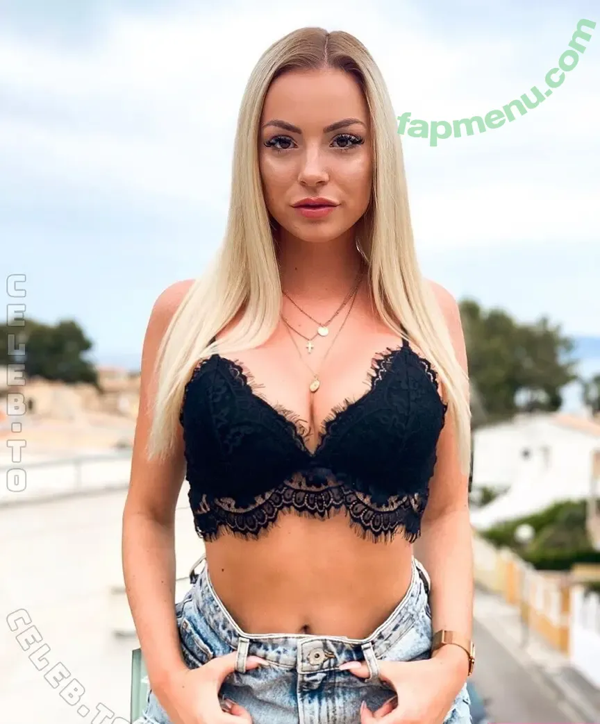 Julia Schwab nude photo #0112 (juliaschwab)