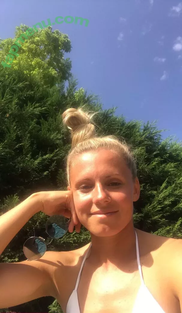 Julia Simic nude photo #0006 (simicjulia)