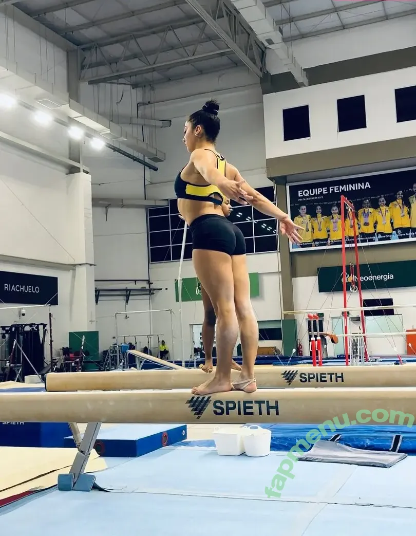 Julia Soares nude photo #0135 (juju_bsoares / u192041219)