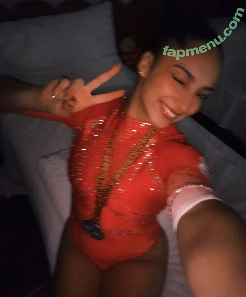 Julia Soares nude photo #0150 (juju_bsoares / u192041219)
