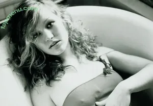 Julia Stiles / missjuliastiles nude photo #0180