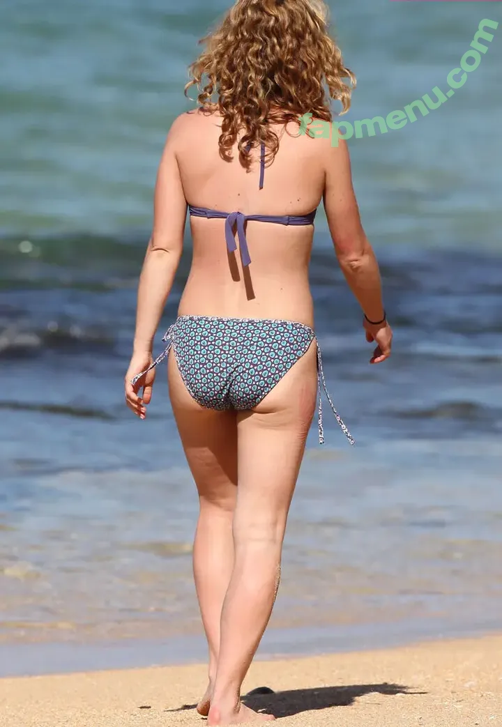 Julia Stiles nude photo #0196 (missjuliastiles)