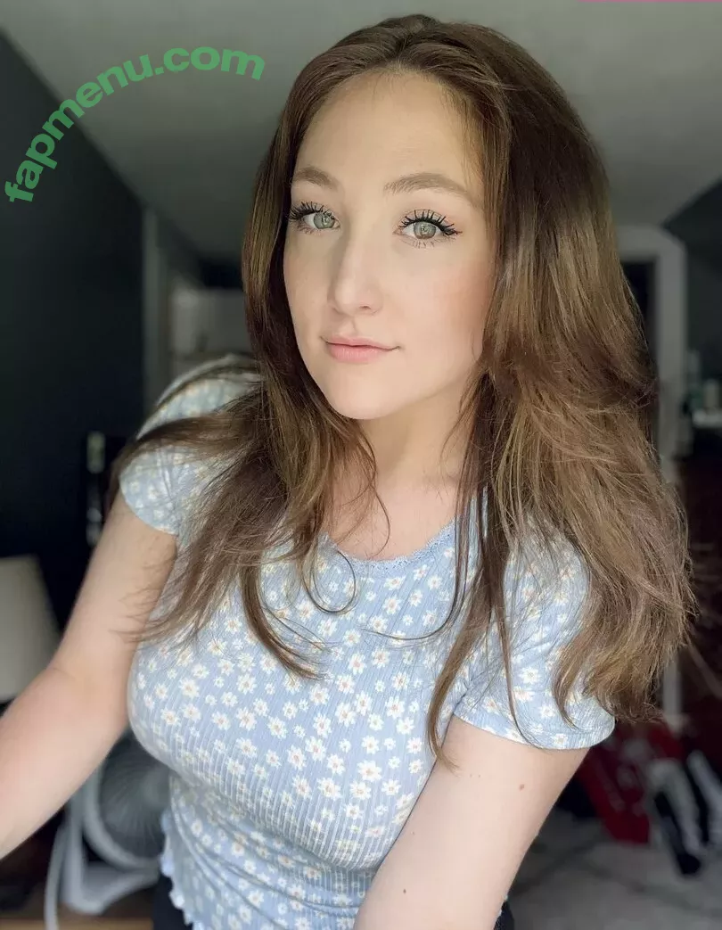 Julia_tv nude photo #0051 (juliatvgames)