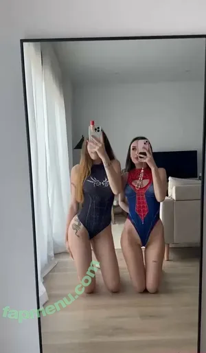  nude photo #0005