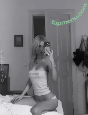 Julia Wulf / Juleslw nude photo #1219