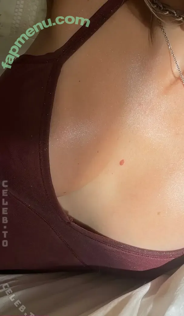 Julia Wulf nude photo #1227 (Juleslw)