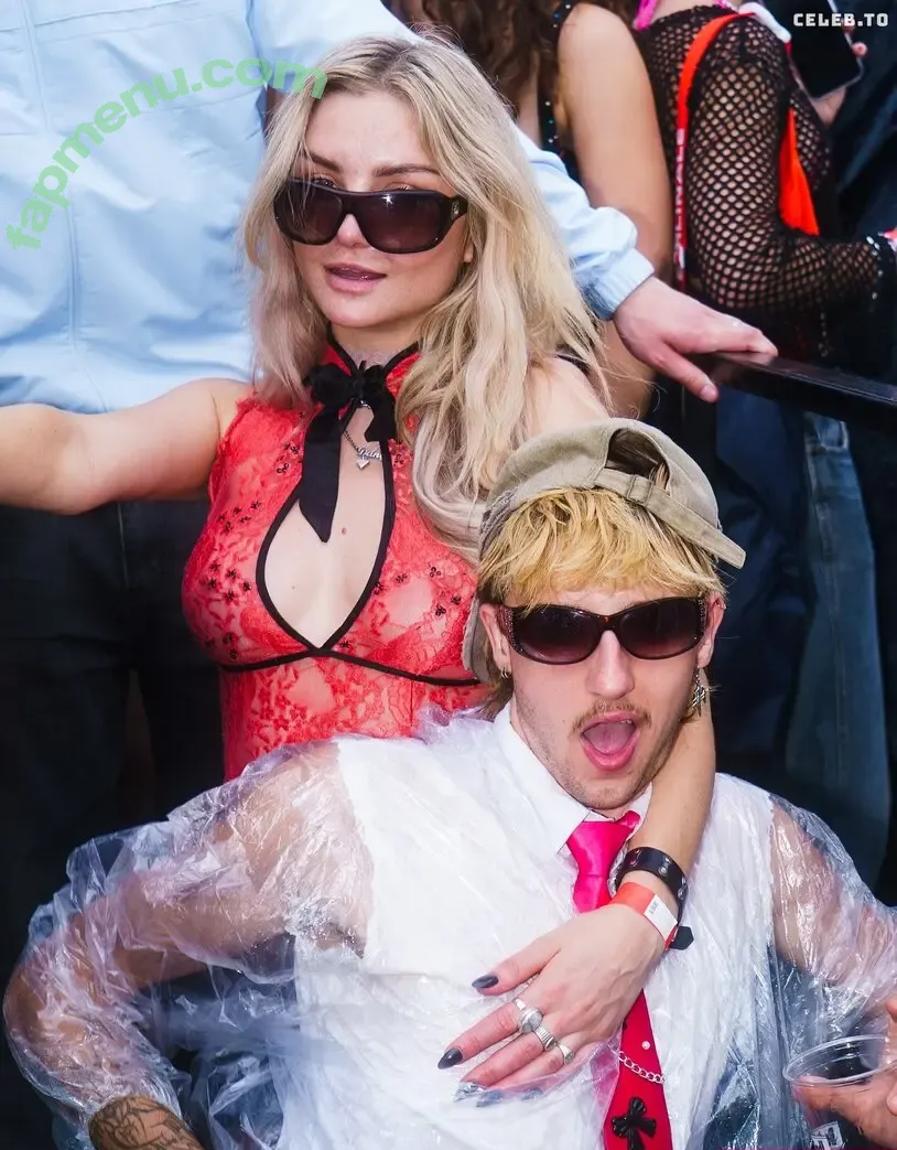 Julia Wulf nude photo #1236 (Juleslw)