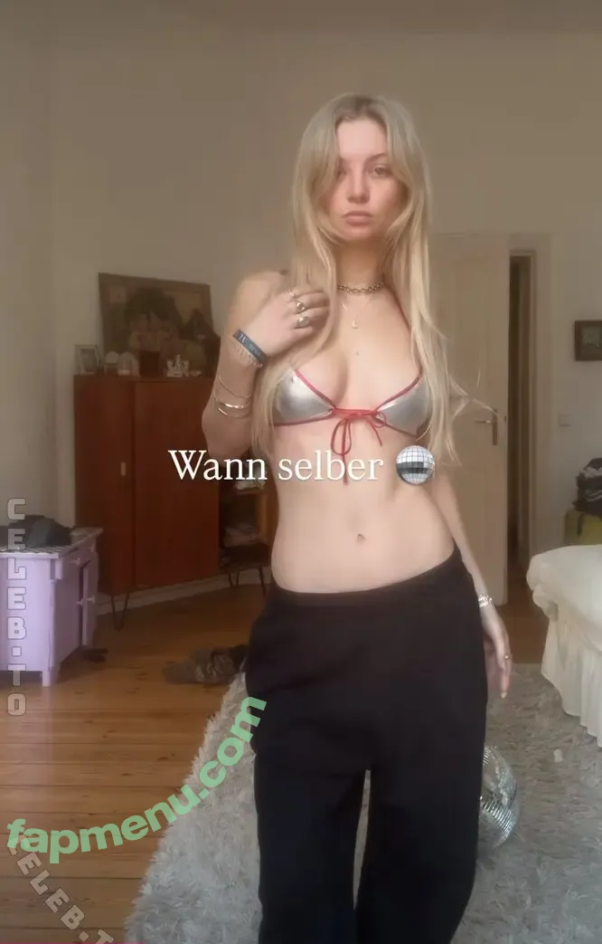 Julia Wulf nude photo #1250 (Juleslw)