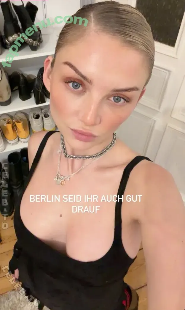 Julia Wulf nude photo #1265 (juleslw / julesslw)