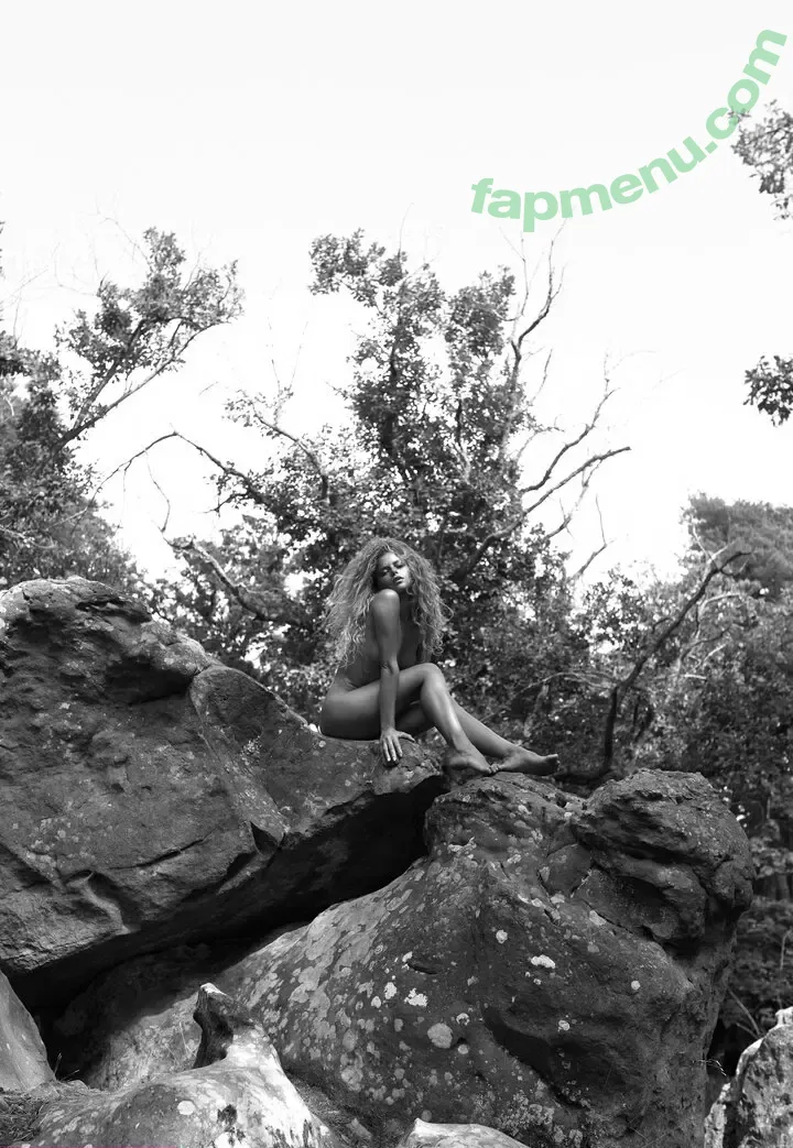 Julia Yaroshenko nude photo #0752 (thejoolz / thejulia / thejuliay / yaroshenko.julia)