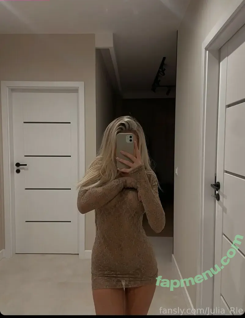 Julia054 nude photo #0058 (frias.julia54 / j_julia / julia.pic)