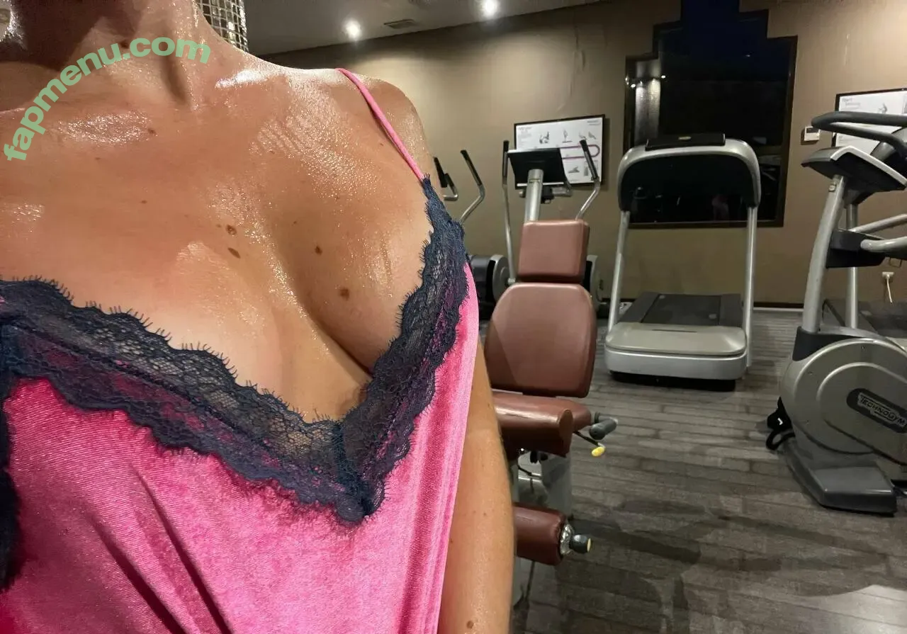 juliaaleroy nude photo #0052 (julialeroy)