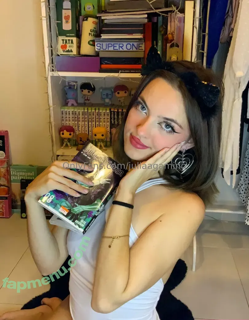 juliagaming nude photo #0011 (juliagaaming)