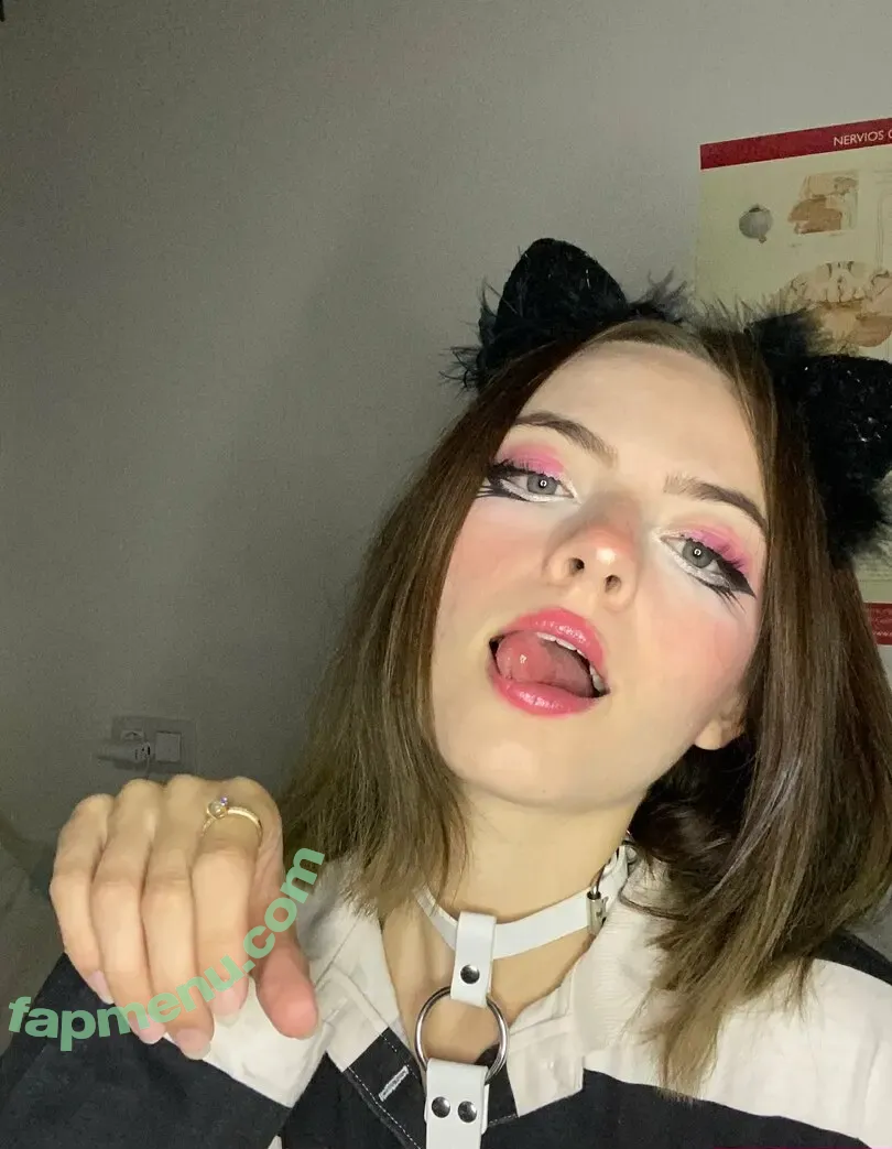 juliagaming nude photo #0030 (juliagaaming)