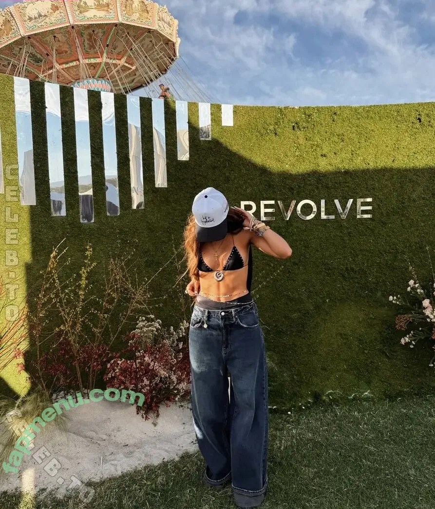 Juliah Molinari nude photo #0038 (iamjumo / juliahmolinari)