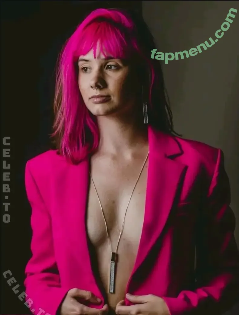 Juliakbarni nude photo #0064 (missmiapeaches)