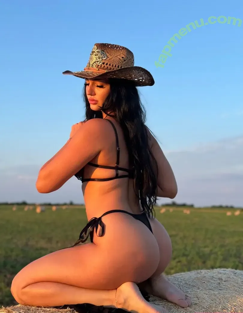 juliakelly nude photo #0012 (missjuliakelly)