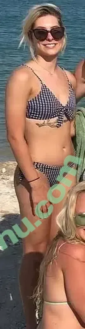 Juliakins / julia.kins / therealjuliaann nude photo #0068