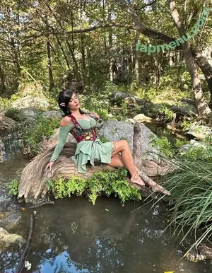 Juliakins / julia.kins / therealjuliaann nude photo #0073