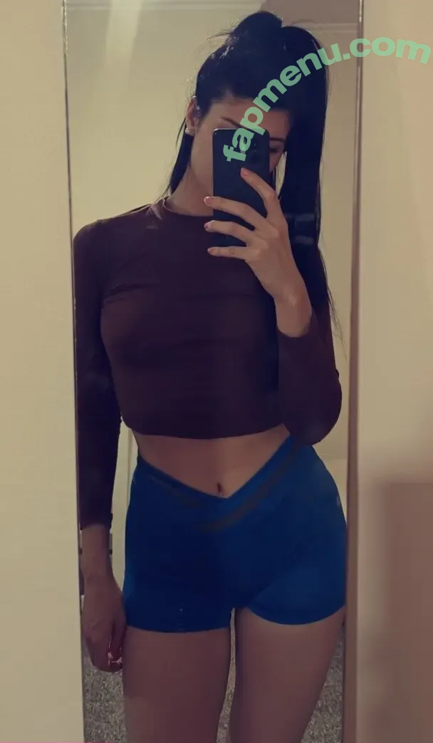 julialoo nude photo #0005 (julialoo.na)
