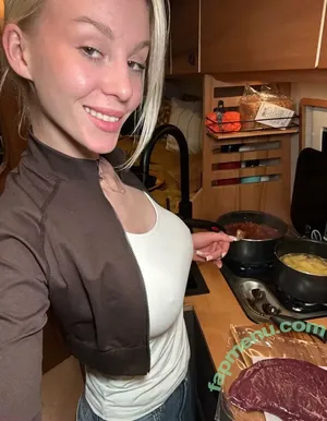  nude photo #0008