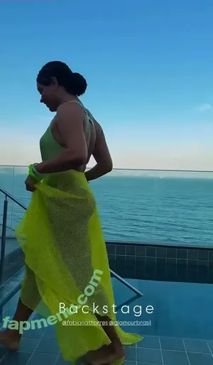 Juliana Alves / julianaalvesiam nude photo #0102