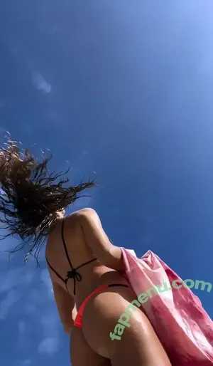 Juliana Boller / juboller nude photo #0017