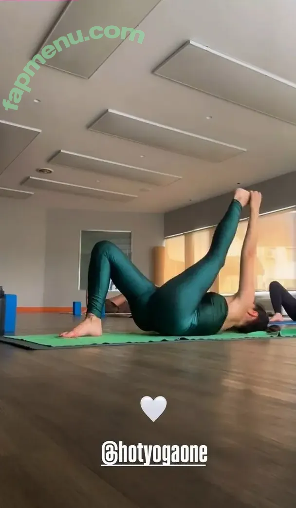 Juliana Knust nude photo #0218 (ju.knust)