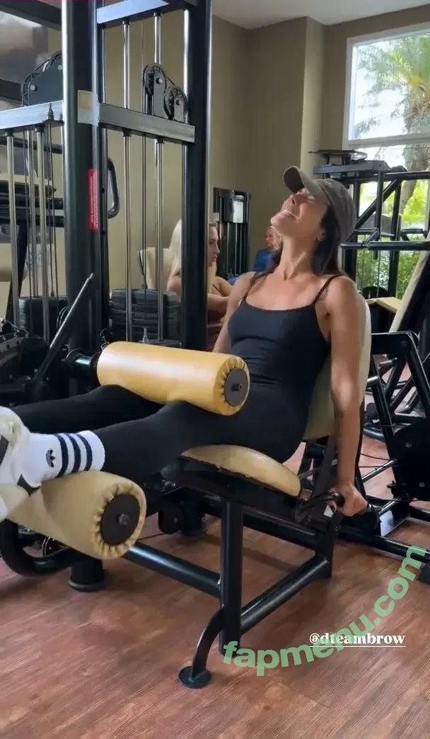 Juliana Knust nude photo #0230 (ju.knust)