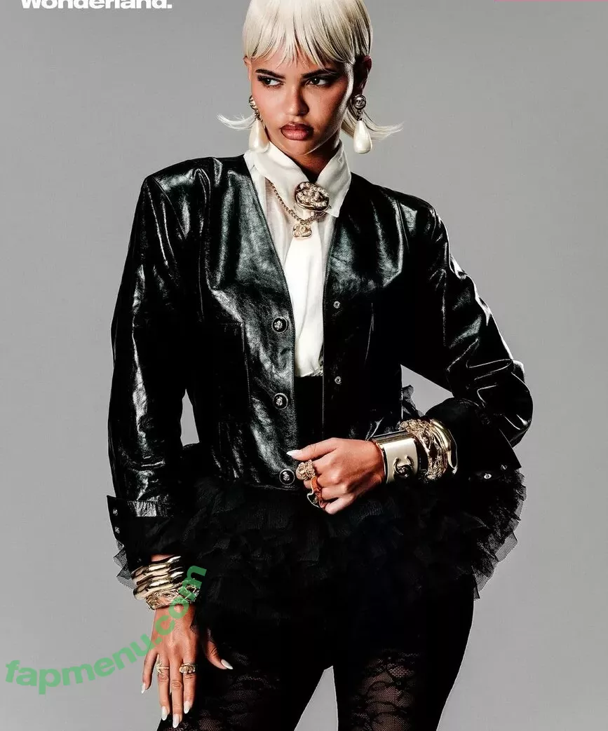 Juliana Nalu nude photo #0612 (juliananalu / naluando / nalujuliana)