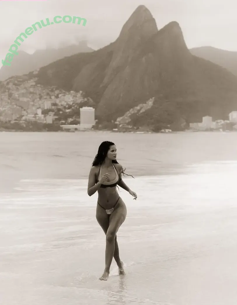 Juliana Nalu nude photo #0959 (juliananalu / naluando / nalujuliana)