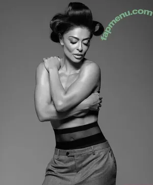 Juliana Paes / julianapaes nude photo #0330