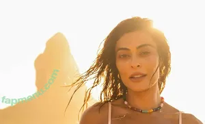 Juliana Paes / julianapaes nude photo #0359