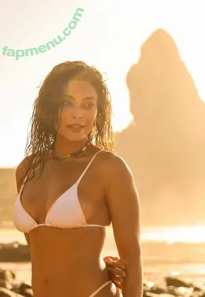 Juliana Paes / julianapaes nude photo #0362