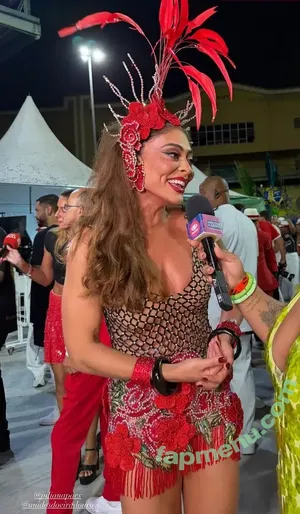 Juliana Paes / julianapaes nude photo #0483