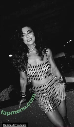 Juliana Paes / julianapaes nude photo #0493