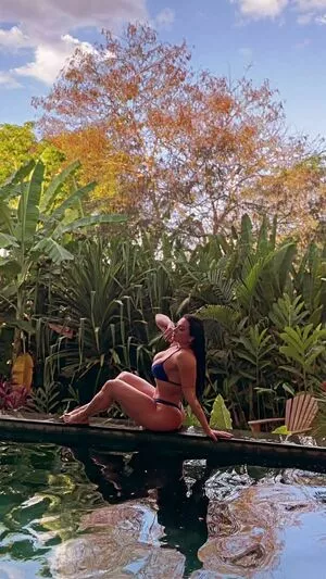 Juliana Salimeni / ex-panicat / jujusalimeni nude photo #0185