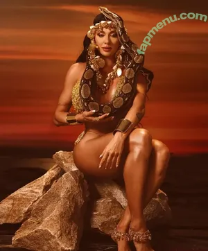 Juliana Salimeni / ex-panicat / jujusalimeni nude photo #0537