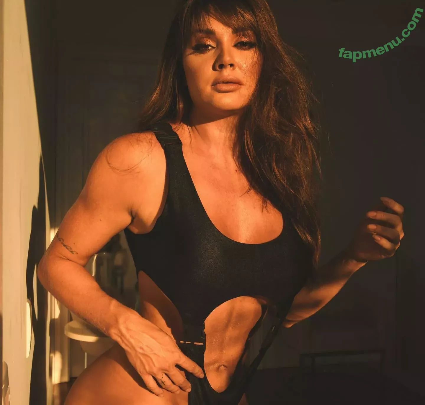 Juliana Salimeni nude photo #0170 (ex-panicat / jujusalimeni)