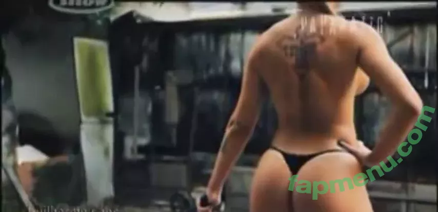 Juliana Salimeni nude photo #0216 (ex-panicat / jujusalimeni)