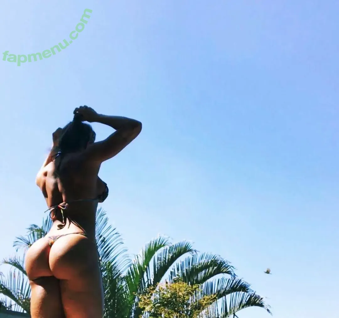 Juliana Salimeni nude photo #0549 (ex-panicat / jujusalimeni)