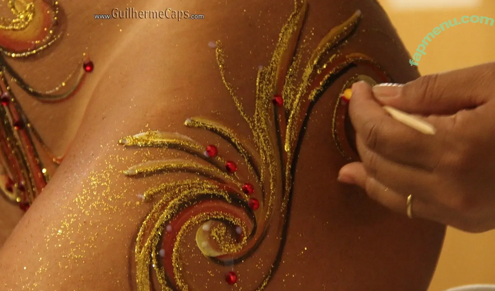 Juliana Salimeni nude photo #0579 (ex-panicat / jujusalimeni)