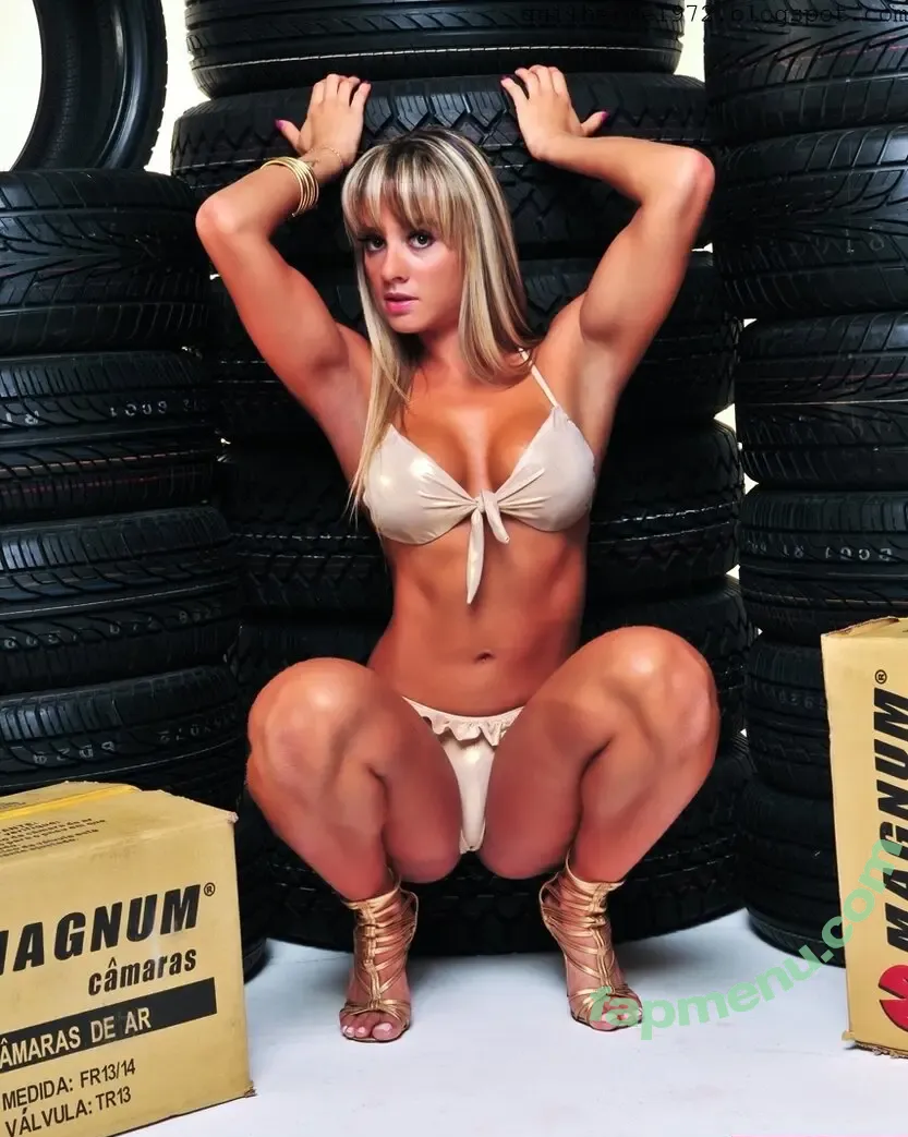 Juliana Salimeni nude photo #0618 (ex-panicat / jujusalimeni)