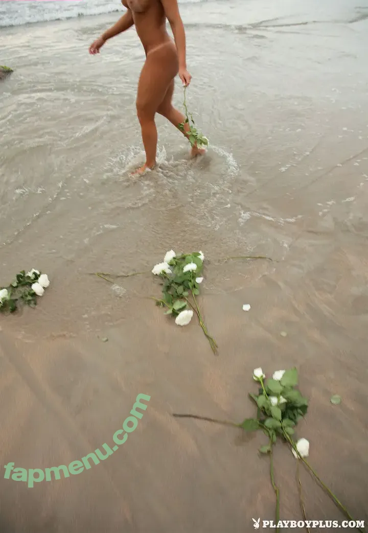 Juliana Salimeni nude photo #0657 (ex-panicat / jujusalimeni)