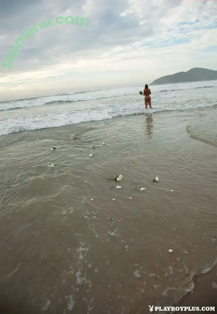 Juliana Salimeni nude photo #0683 (ex-panicat / jujusalimeni)