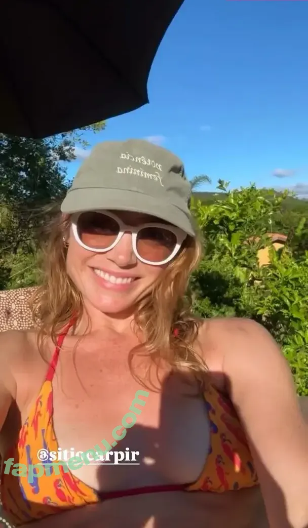 Juliana Schalch nude photo #0111 (juschalch)