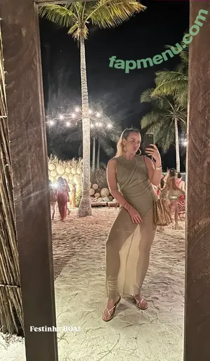 Juliana Silveira / julianasilveiraatriz / jusilveiraatriz nude photo #0129