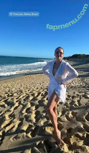 Juliana Silveira / julianasilveiraatriz / jusilveiraatriz nude photo #0131