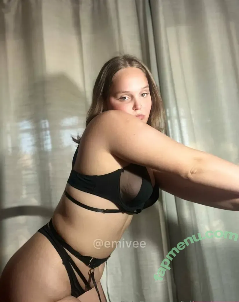 julianainlove nude photo #0013 (julianalove_us)
