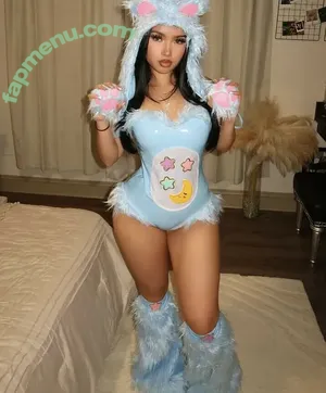 Julianarmah / julianazam nude photo #0162